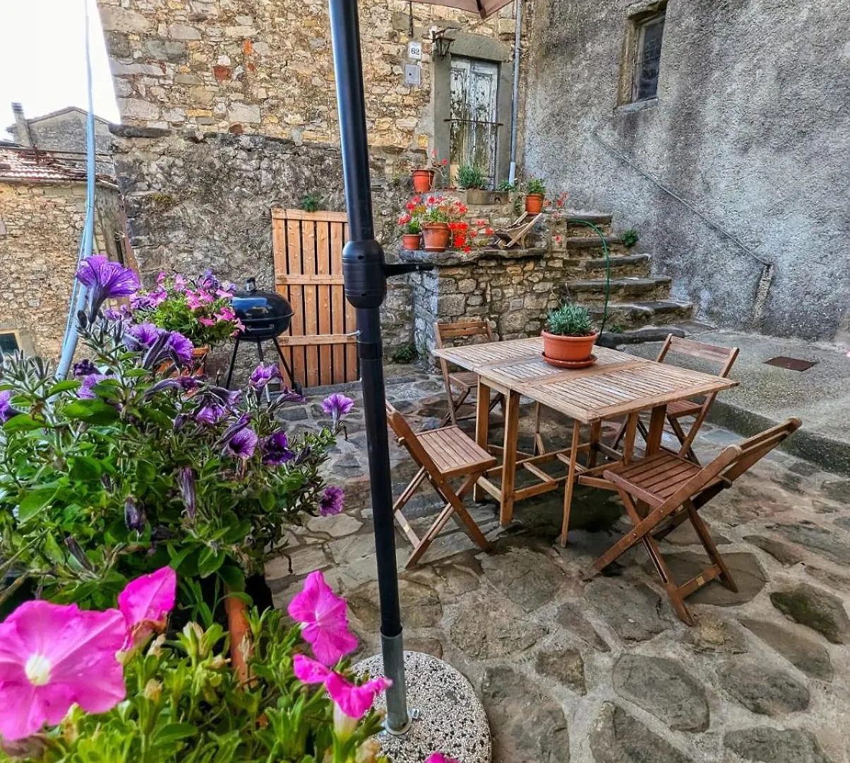 Casa Bellavista Villa Montefegatesi 0*,  Italy